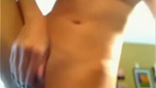 Sexy chick on cam porn video